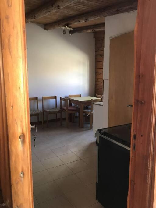 פוארטו מדרין Pequena Casa De Troncos, Detras De Casa Principal No Trabajo Con Tarjeta De Credito מראה חיצוני תמונה